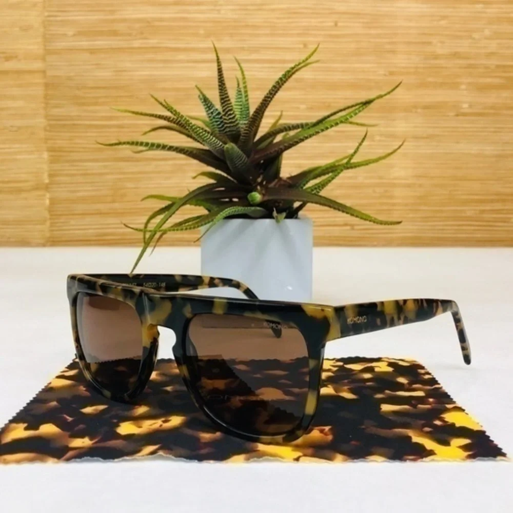 KOMONO Bennet Tortoise Demi Sunglasses NEW brown UV400